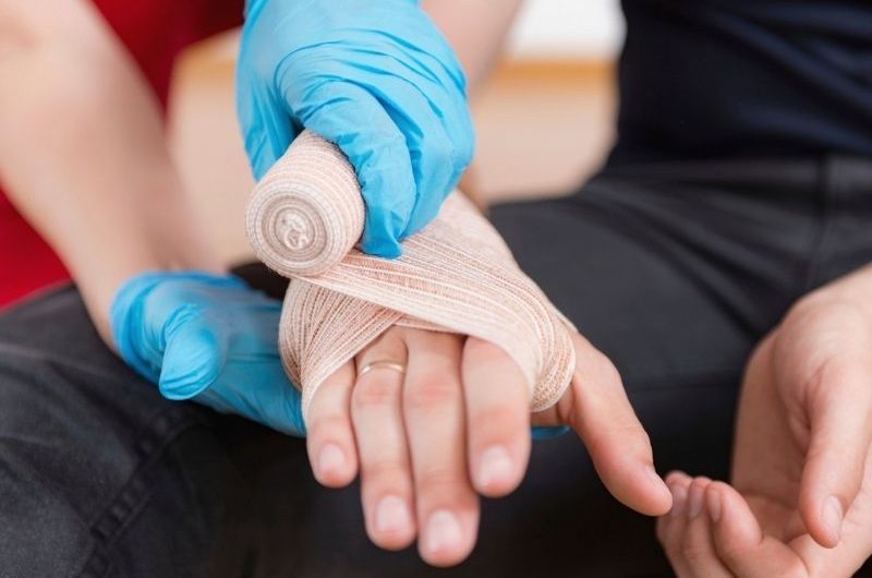 Ortopedik Travmalarda İlk Müdahale Nasıl Yapılmalı? Pratik Bilgiler